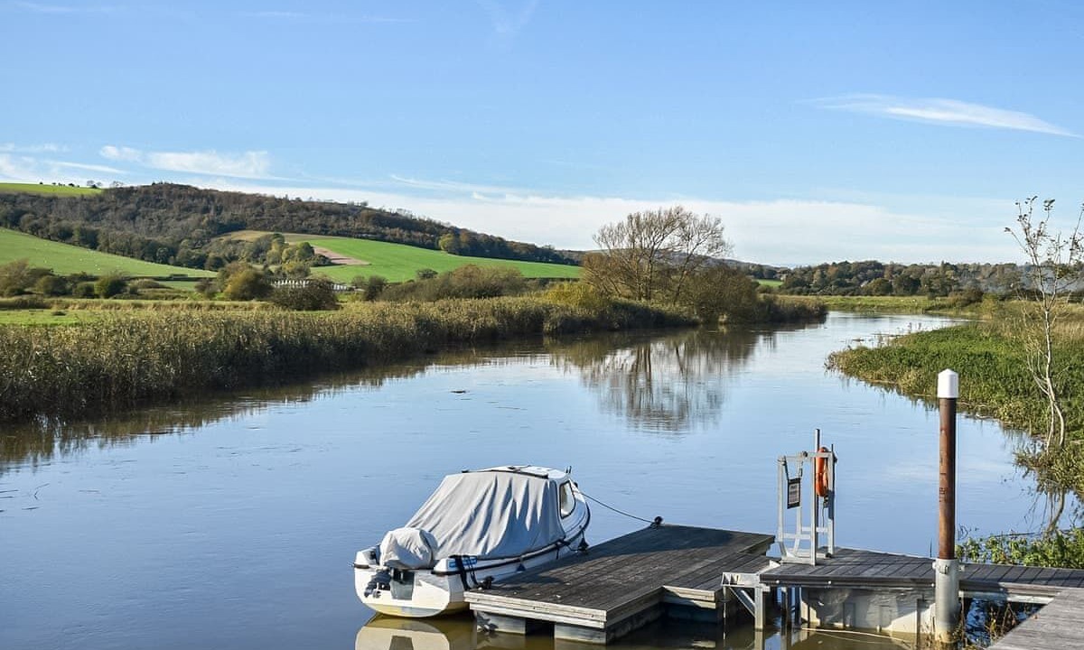 Photo of Others in Amberley