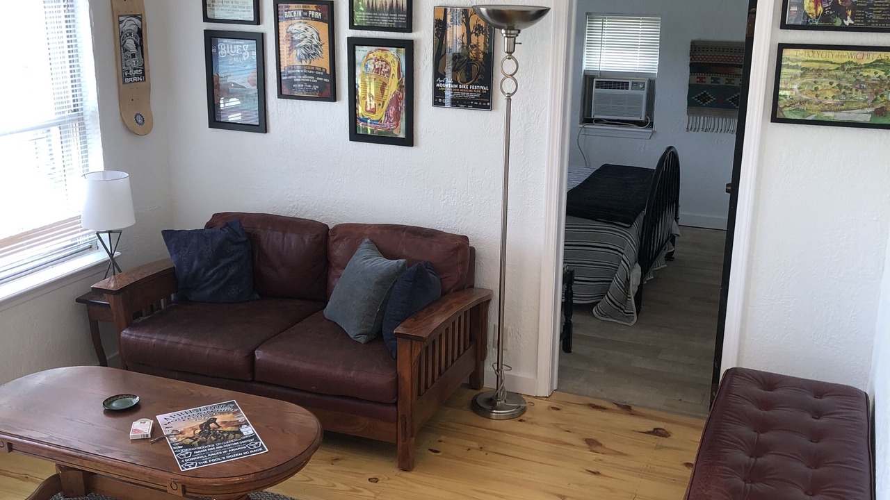 Photo of Livingroom in Medicine Park