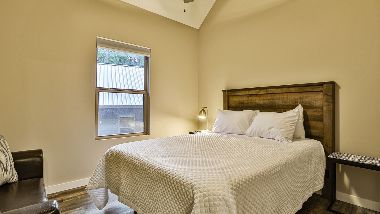 Photo of Bedroom in Tate