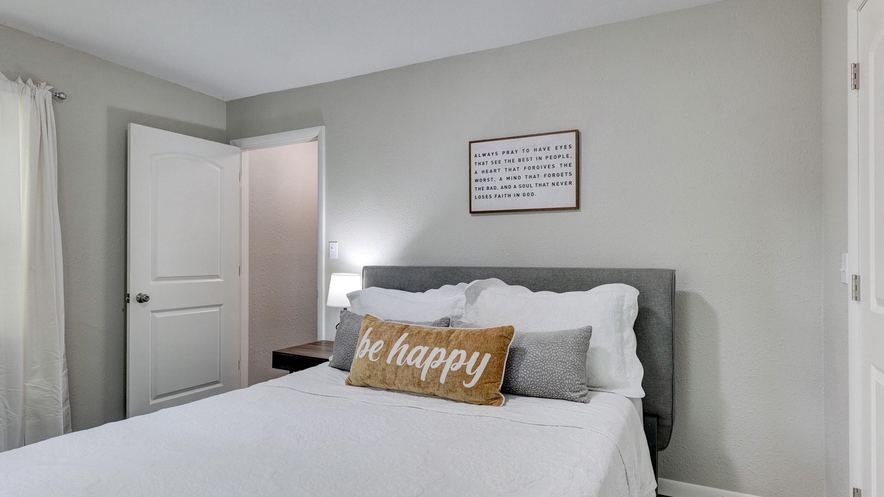 Photo of Bedroom in Lamar
