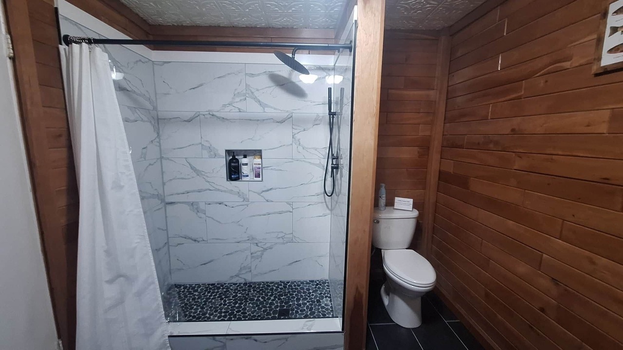 Photo of Bathroom in Port Ontario