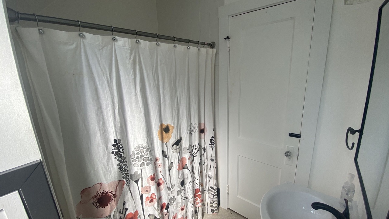 Photo of Bathroom in St. Charles Historic District