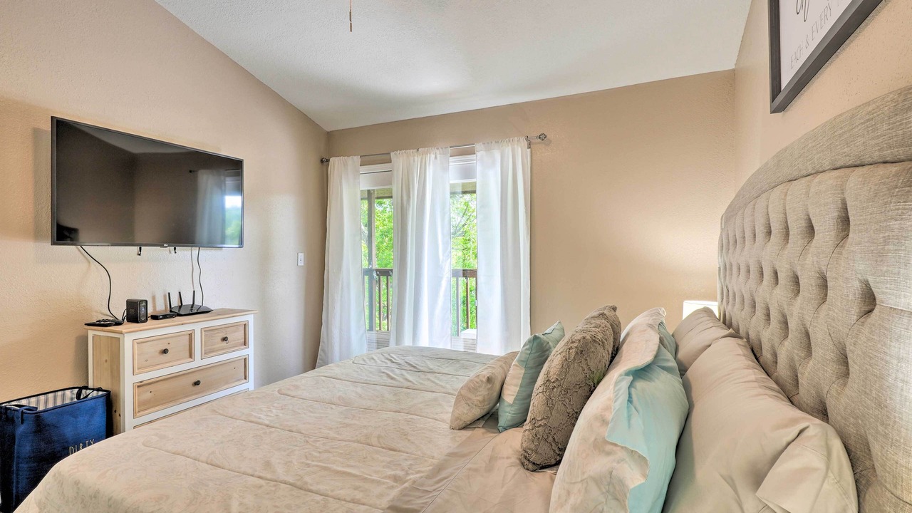 Photo of Bedroom in Notch Estates