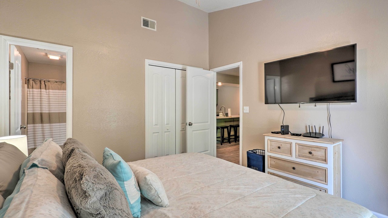 Photo of Bedroom in Notch Estates