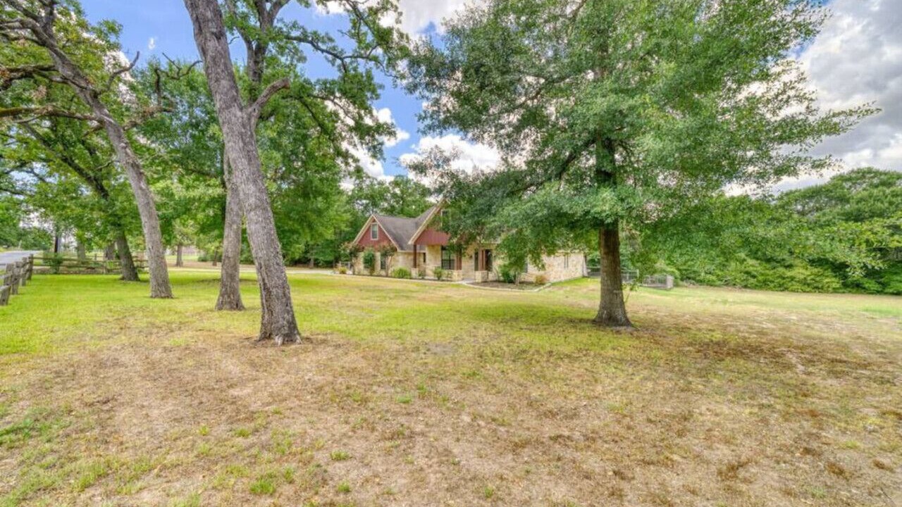 Photo of Outdoor in Brenham