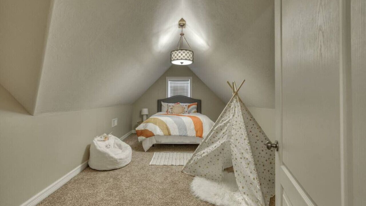 Photo of Bedroom in Brenham