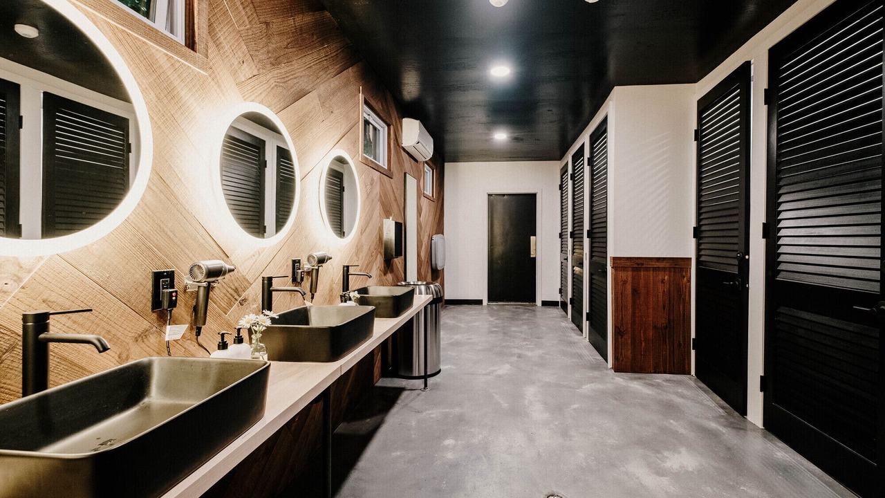 Photo of Others in Thornton