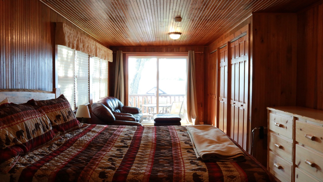 Photo of Bedroom in Inlet