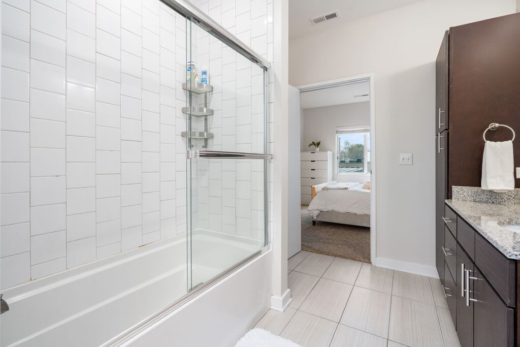 Photo of Bathroom in Downtown Columbus