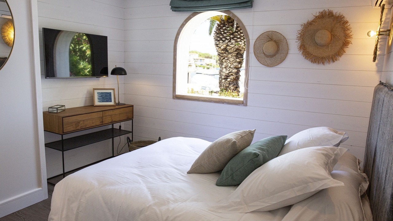 Photo of Bedroom in Saint-Cyprien Plage