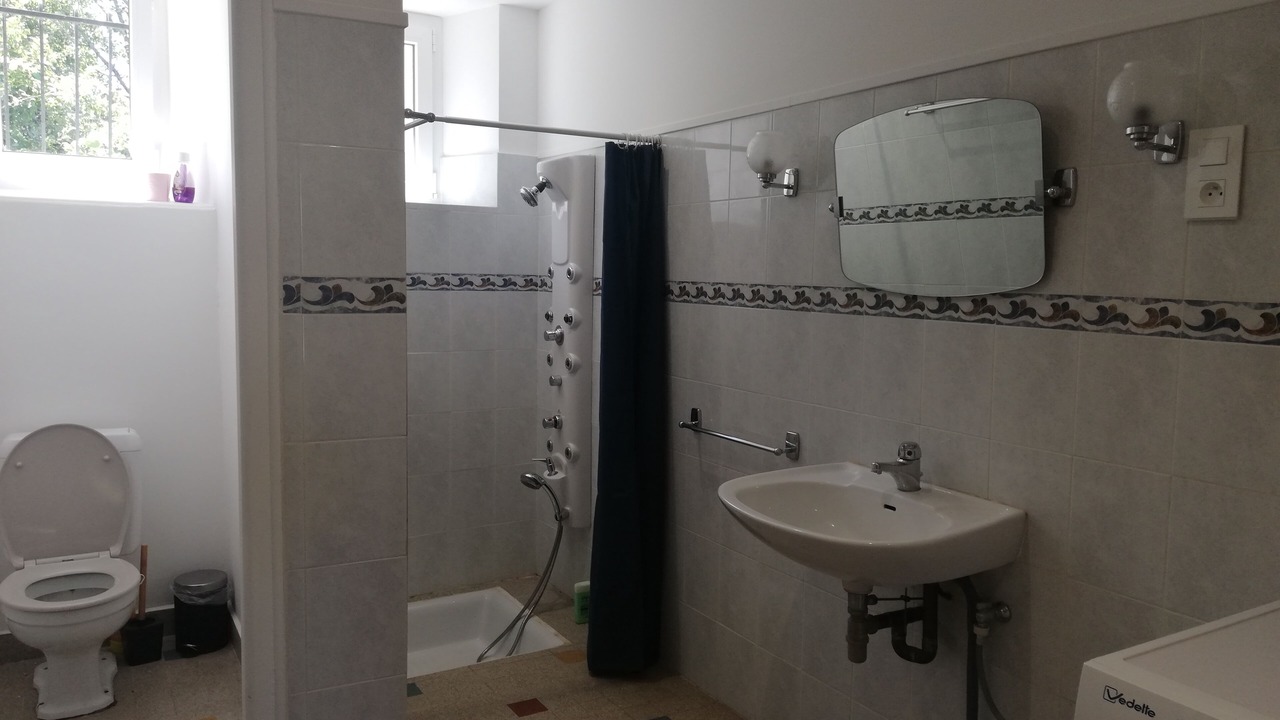 Photo of Bathroom in Cogna