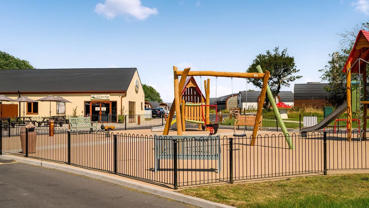 Photo of Others in Rampton