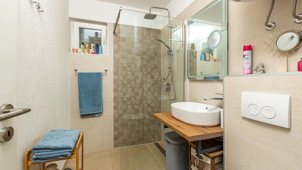 Photo of Bathroom in Ravni