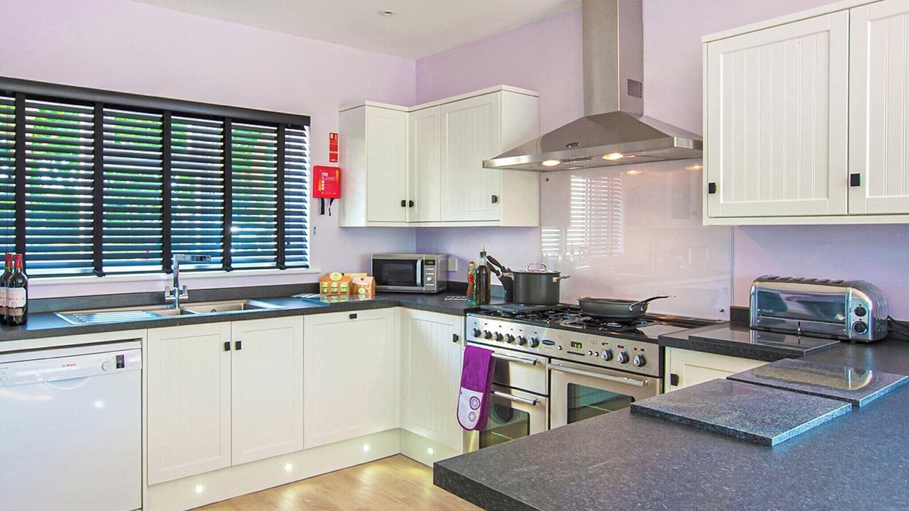 Photo of Others in Milford on Sea