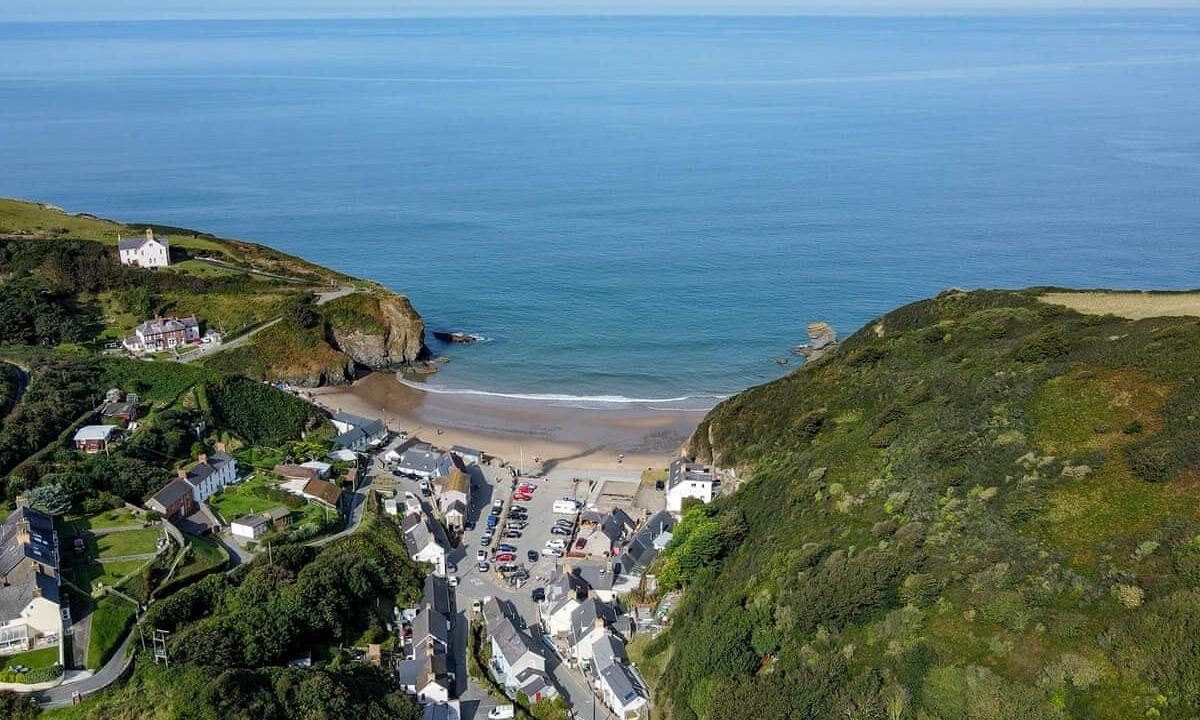 Photo of Others in Llansantffraed