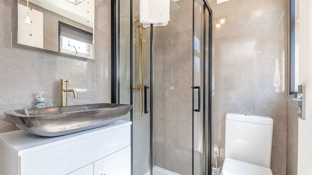 Photo of Others in Longnor