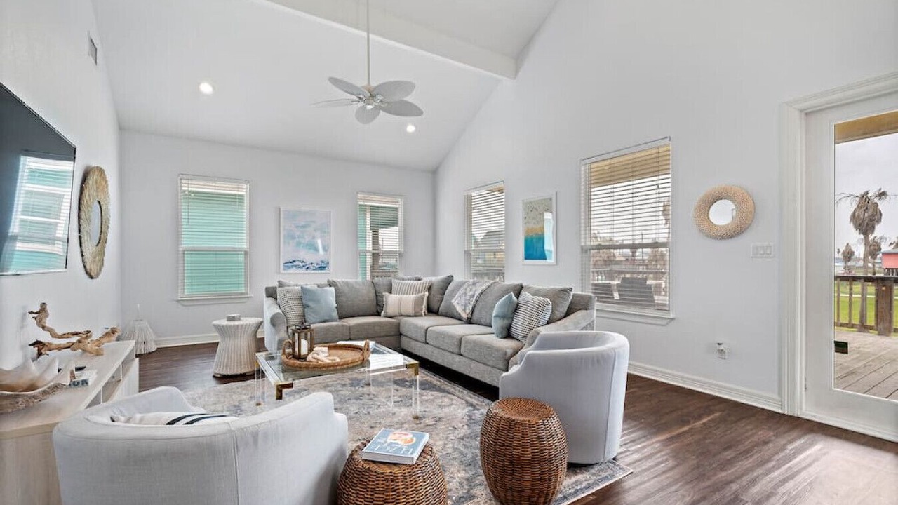 Photo of Bedroom in Surfside Beach