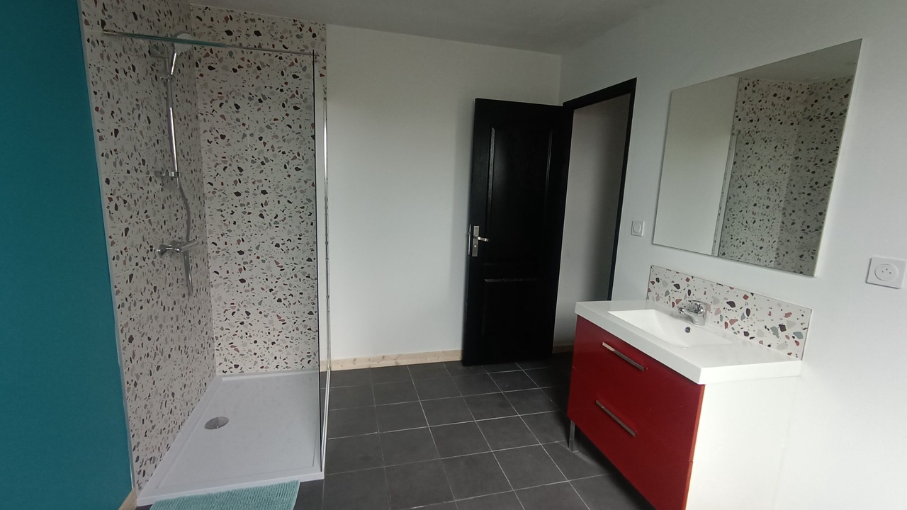 Photo of Bathroom in Margueray
