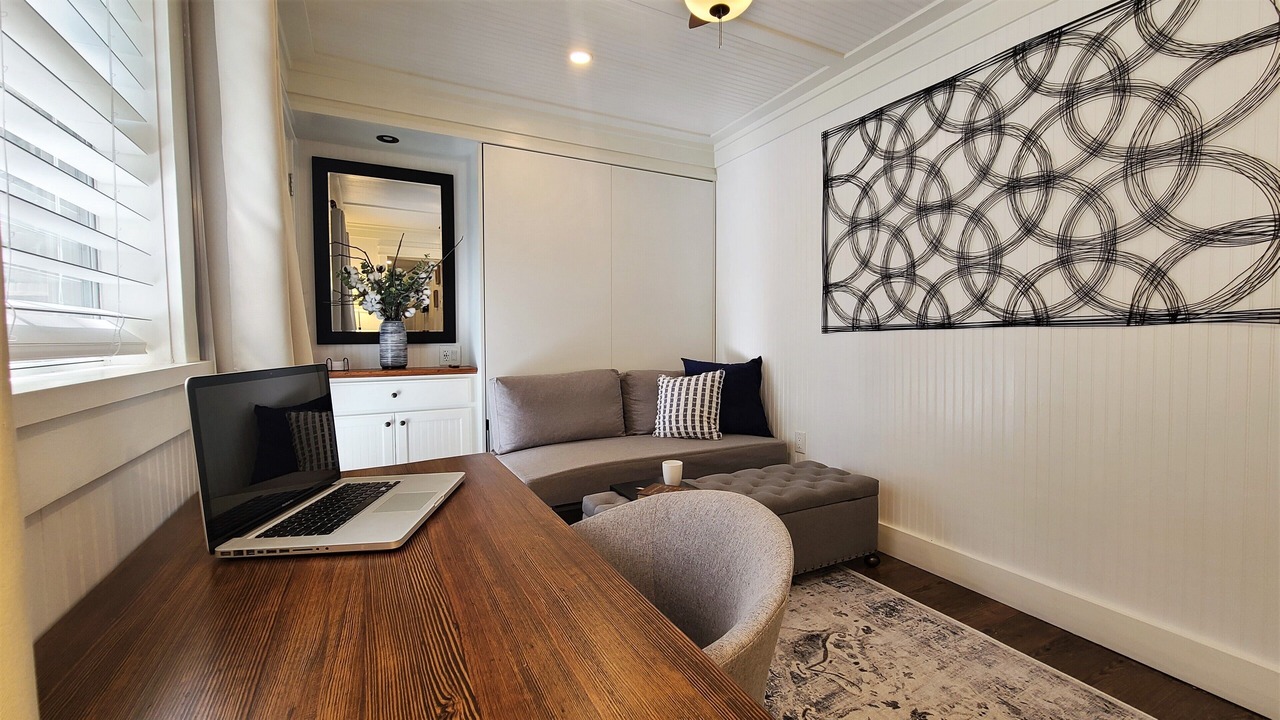 Photo of Livingroom in Oakhurst