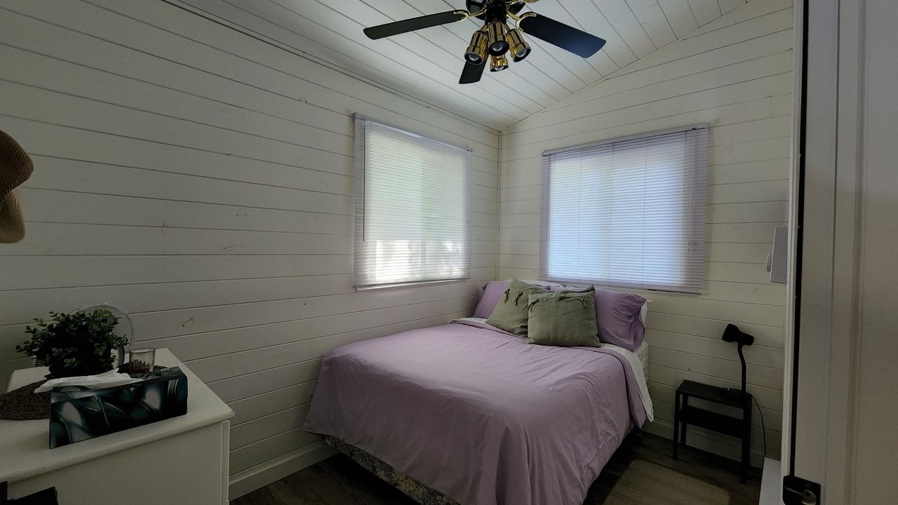 Photo of Bedroom in Grand Beach