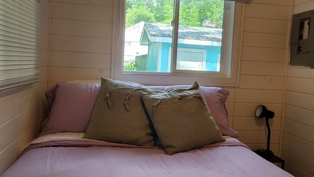 Photo of Bedroom in Grand Beach