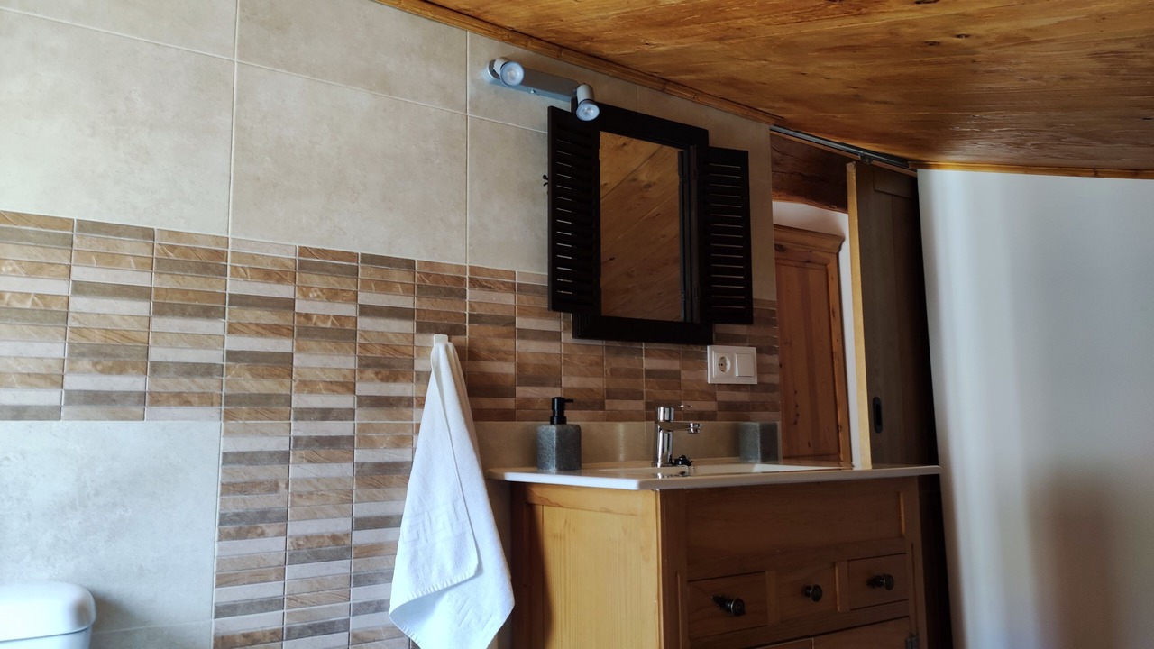 Photo of Bathroom in Valdecabras