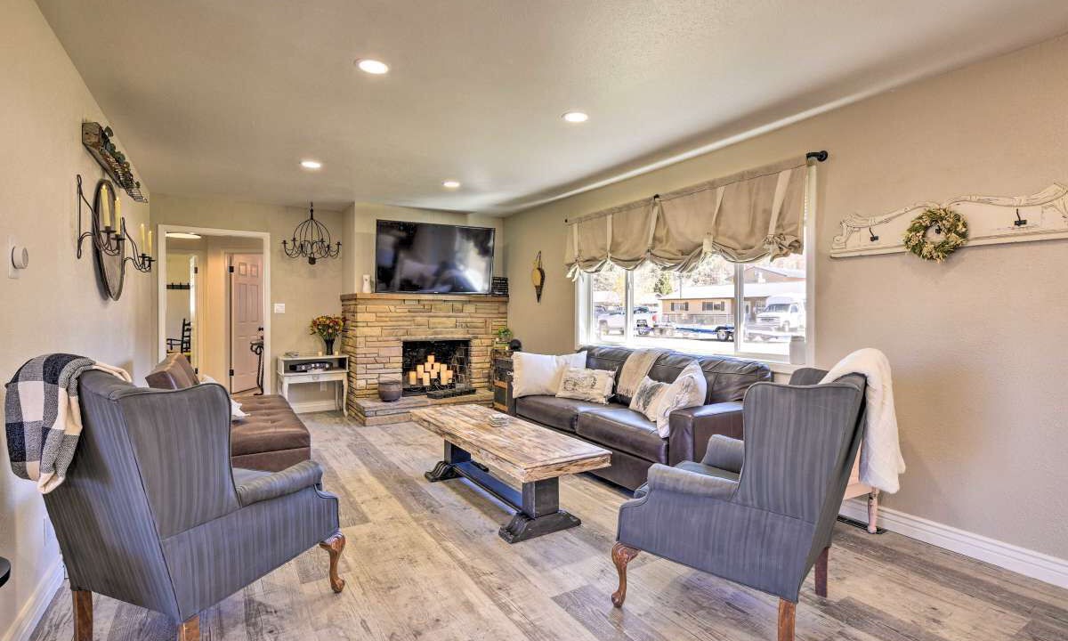 Photo of Livingroom in Lewis