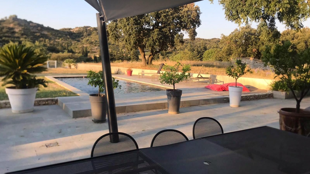 Photo of Outdoor in Tavel
