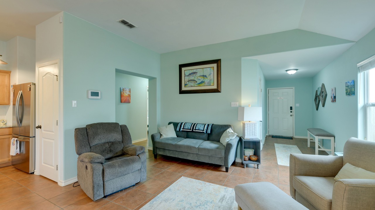 Photo of Livingroom in Flour Bluff