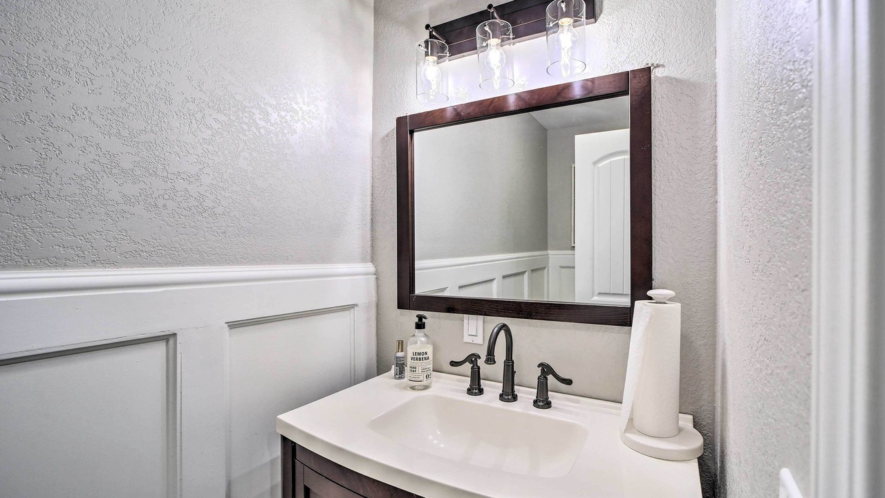 Photo of Bathroom in Spiro