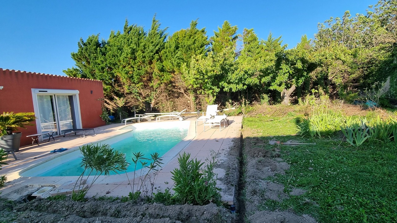 Photo of Outdoor in Jonquieres