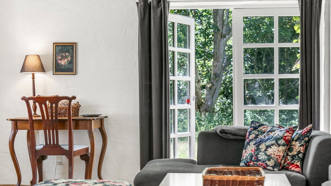 Photo of Bedroom in Hou