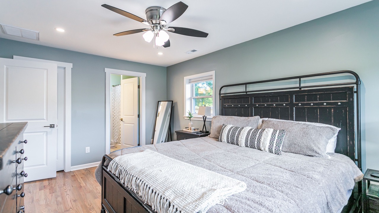 Photo of Bedroom in Pisgah Forest