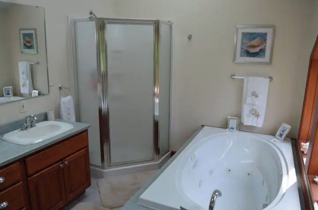 Photo of Bathroom in Columbia Falls
