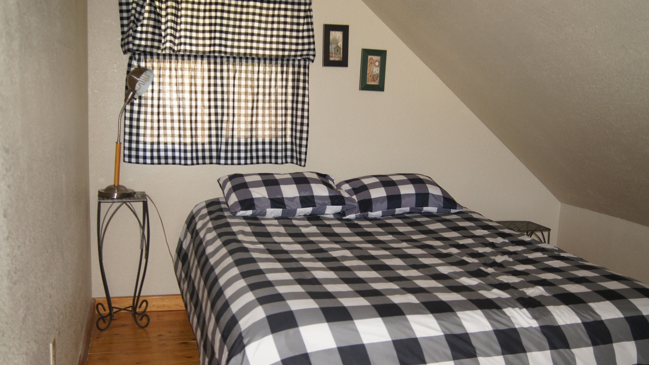 Photo of Livingroom in Custer