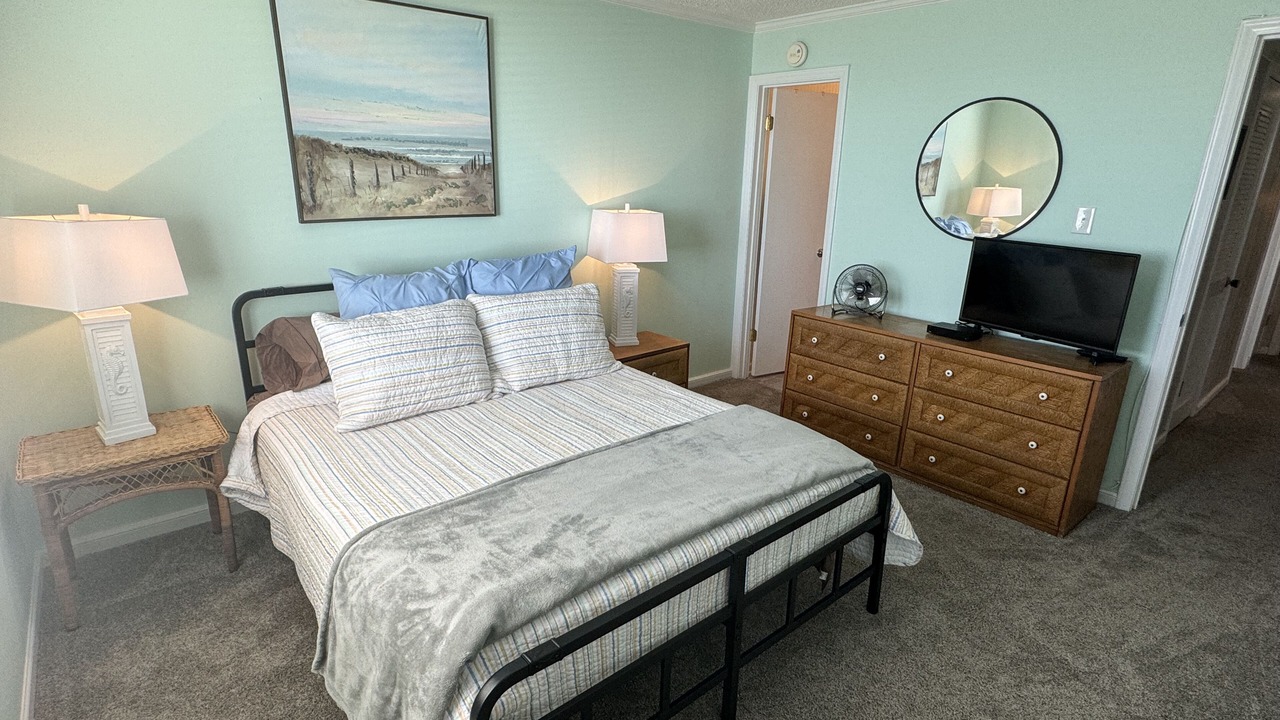 Photo of Bedroom in Windy Hill