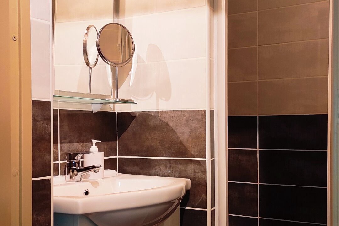 Photo of Bathroom in Chatillon-sous-les-Cotes