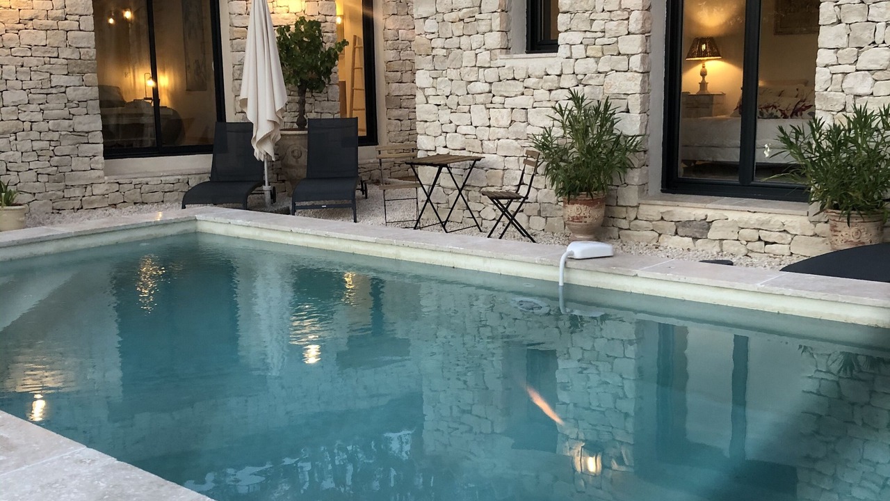 Photo of Outdoor in Flaux