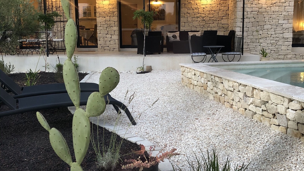 Photo of Patio Balcony in Flaux