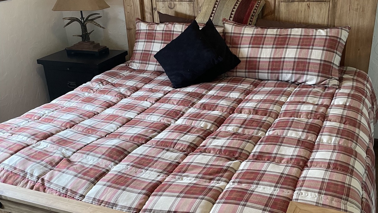 Photo of Bedroom in Calvert