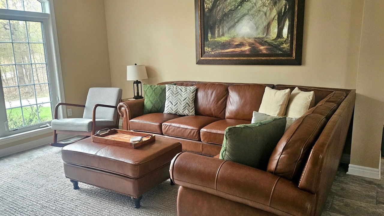 Photo of Livingroom in Bellaire