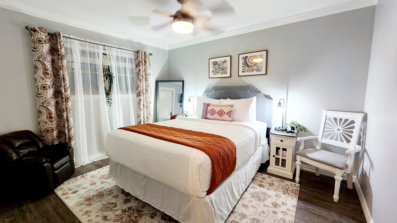 Photo of Bedroom in Creedmoor