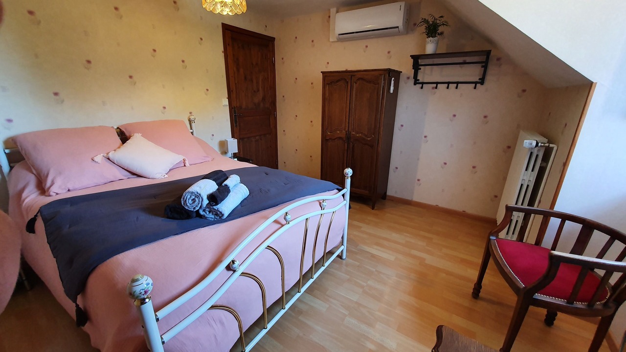 Photo of Bedroom in Cussy-les-Forges