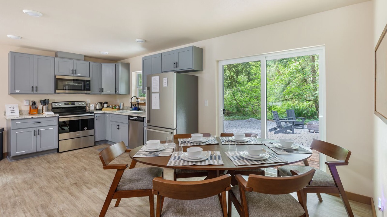 Photo of Others in Paradise Estates