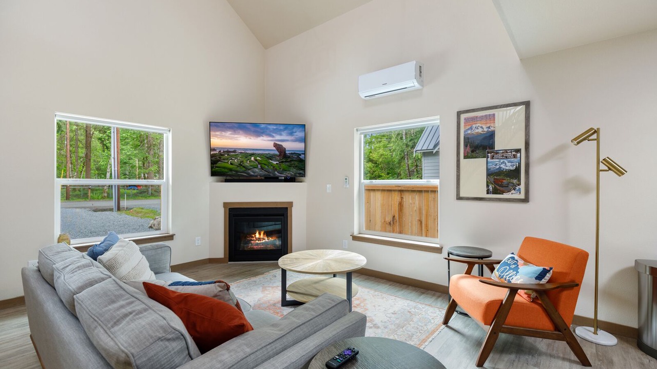 Photo of Livingroom in Paradise Estates