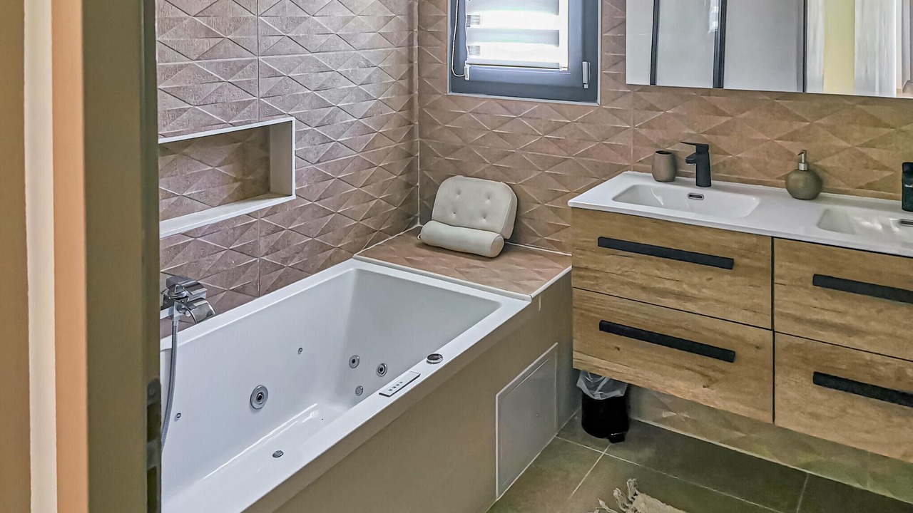 Photo of Bathroom in Mornas