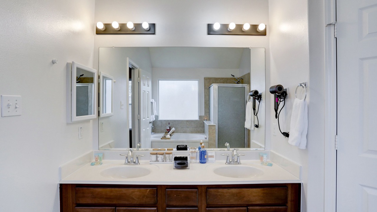 Photo of Bathroom in Cypress