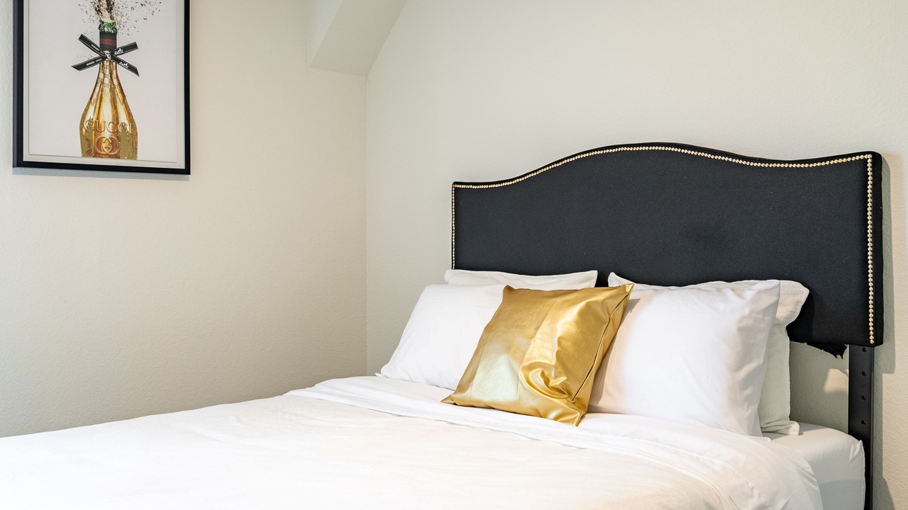 Photo of Bedroom in Northside