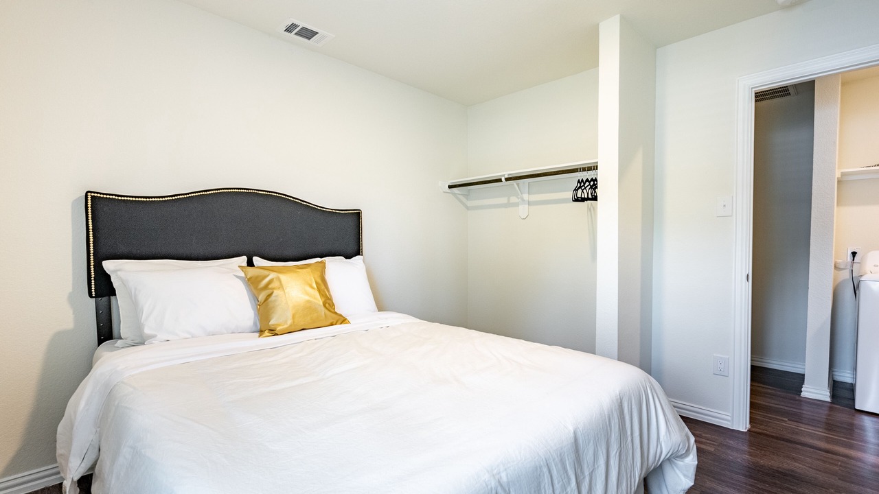Photo of Bedroom in Northside