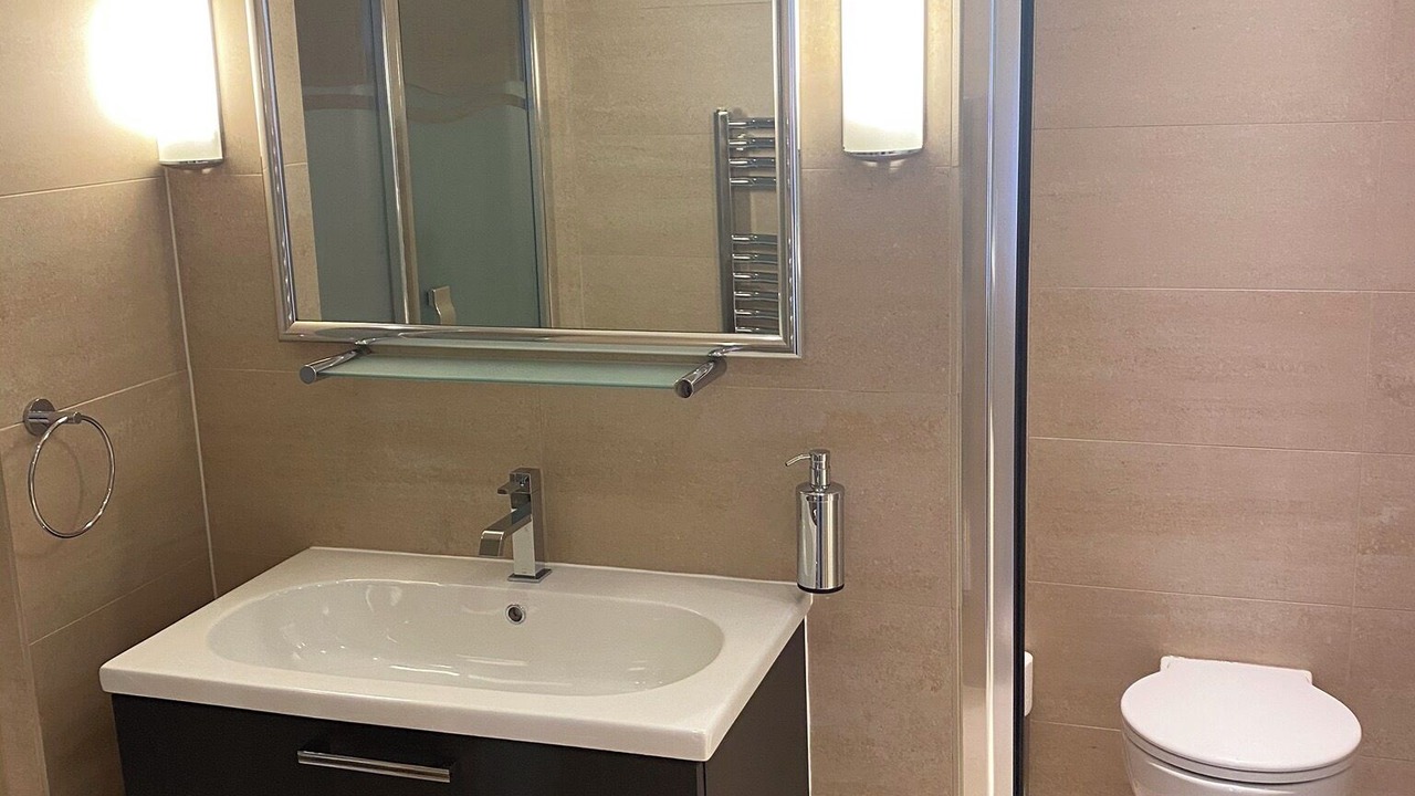 Photo of Bathroom in Kelvinbridge